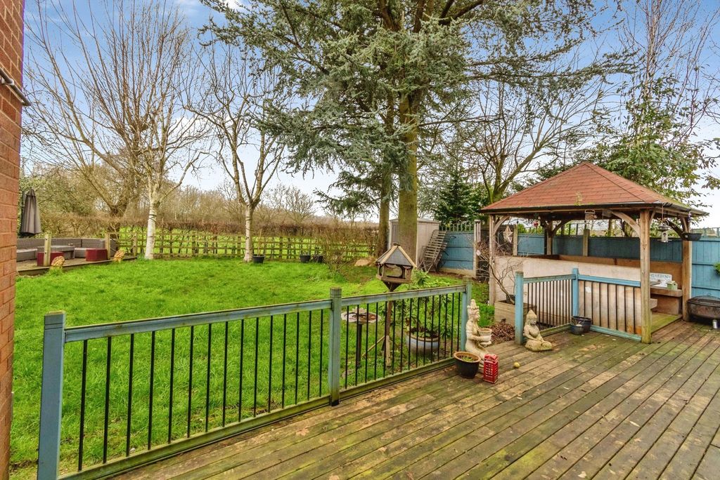 Additional image 19 of 7 bed detached house for saleBursnips Road, Wolverhampton, West Midlands WV11