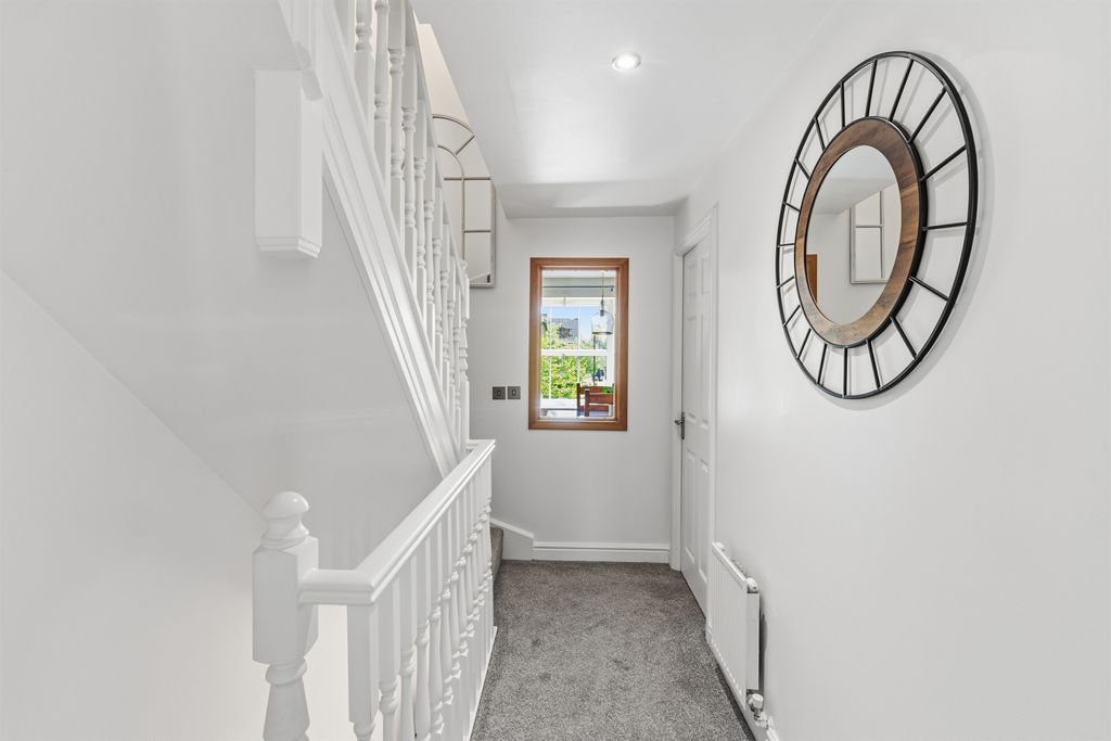 Additional image 13 of 4 bed property for saleFirs Avenue, Uppingham, Oakham LE15