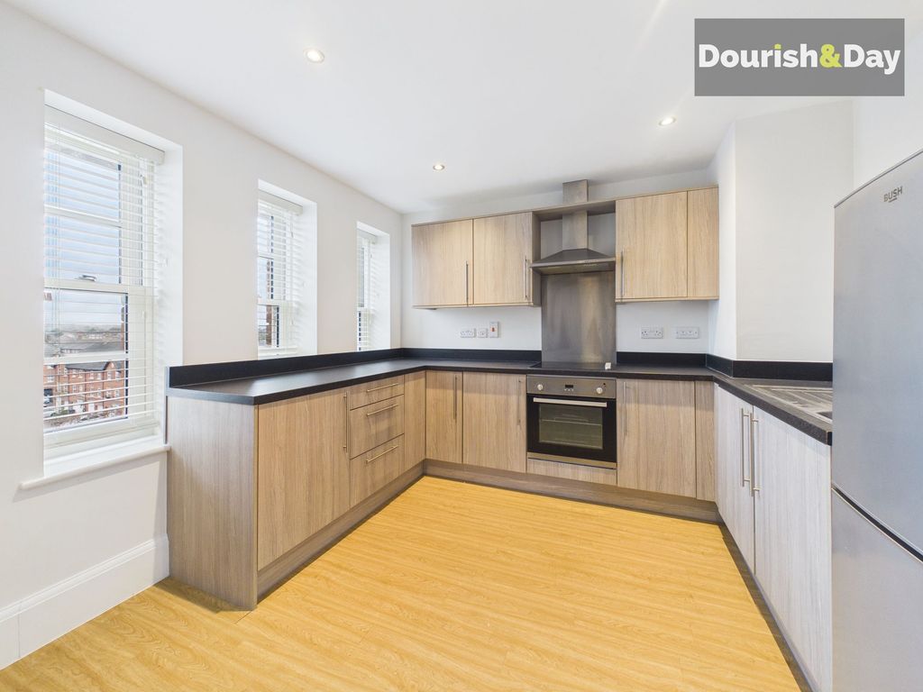 1 bed flat for saleStafford ST16 photo 5