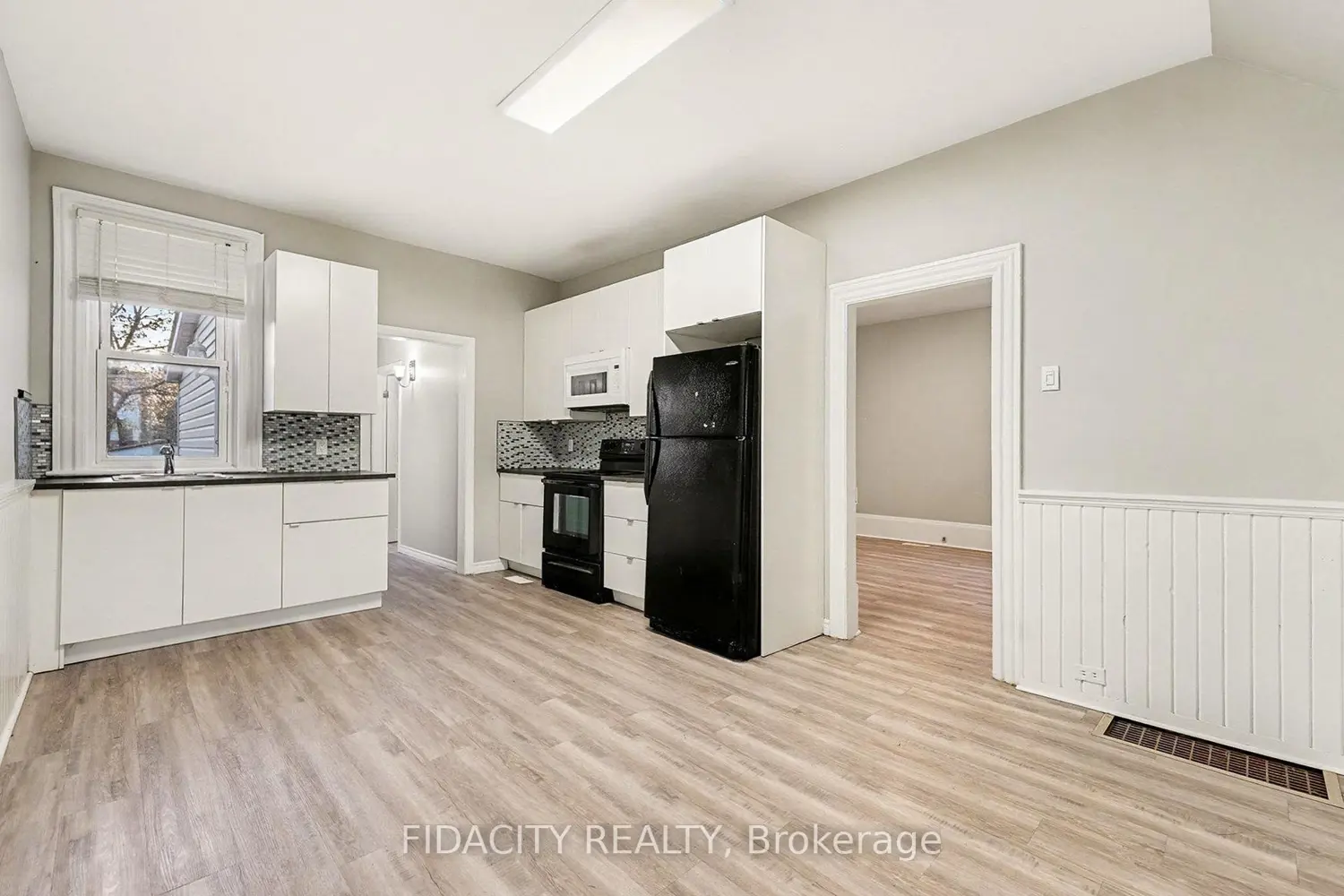 38 Winnifred Street photo 4