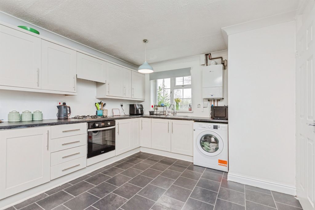 Additional image 4 of 3 bed end terrace house for saleGarrigill, Wilnecote, Tamworth B77