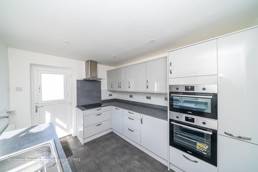 Additional image 3 of 2 bed semi-detached bungalow for salePark Lane, Great Wyrley, Walsall WS6