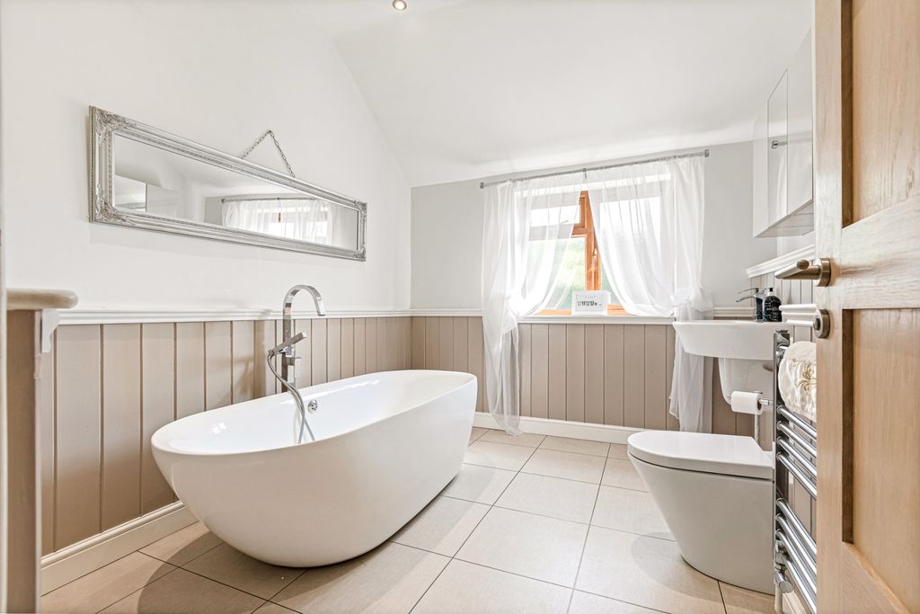 Additional image 13 of 5 bed detached house for saleSeine Lane, Enderby, Leicester, Leicestershire LE19