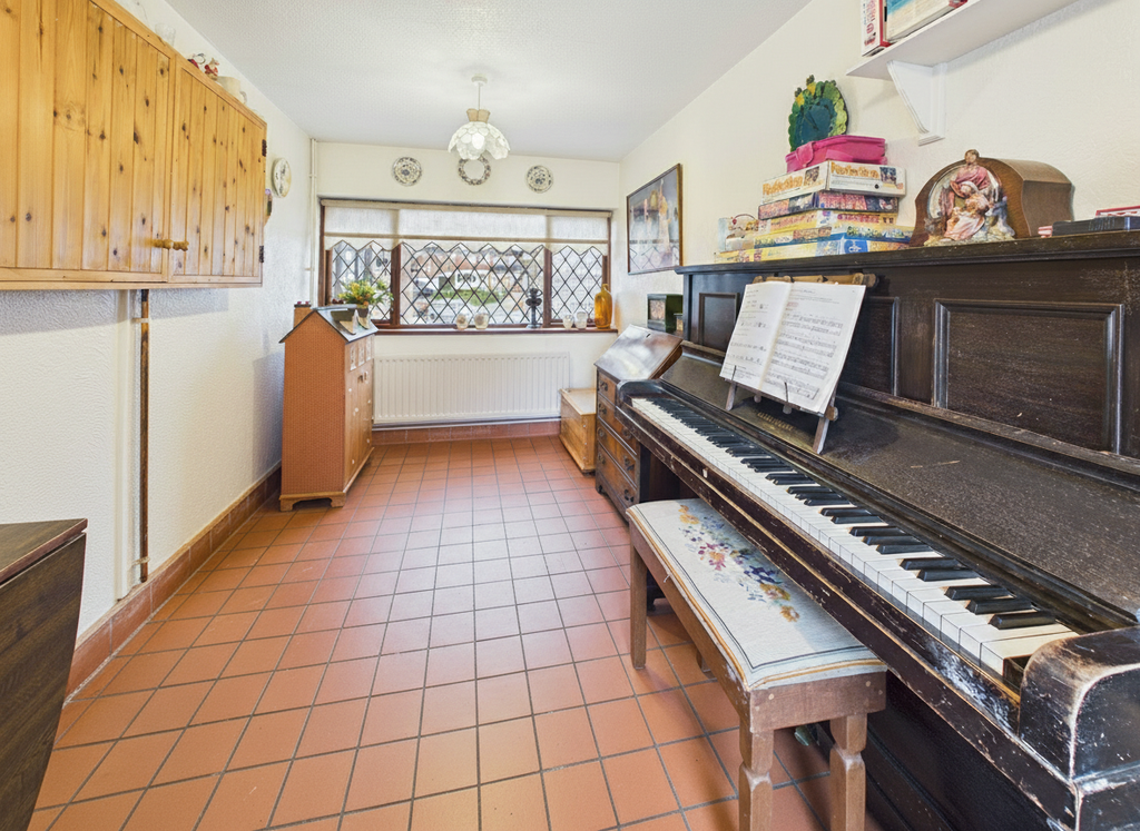 Additional image 13 of 3 bed detached bungalow for saleHighcliffe Road, Two Gates, Tamworth B77