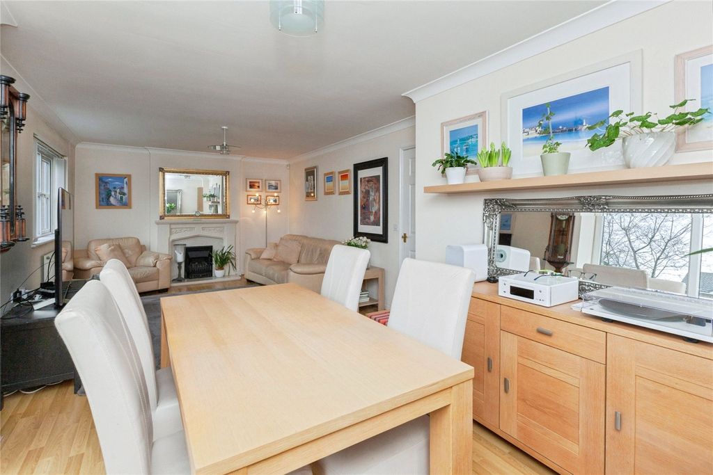 Additional image 3 of 4 bed detached house for saleBridgemere Close, Glen Parva, Leicestershire LE2