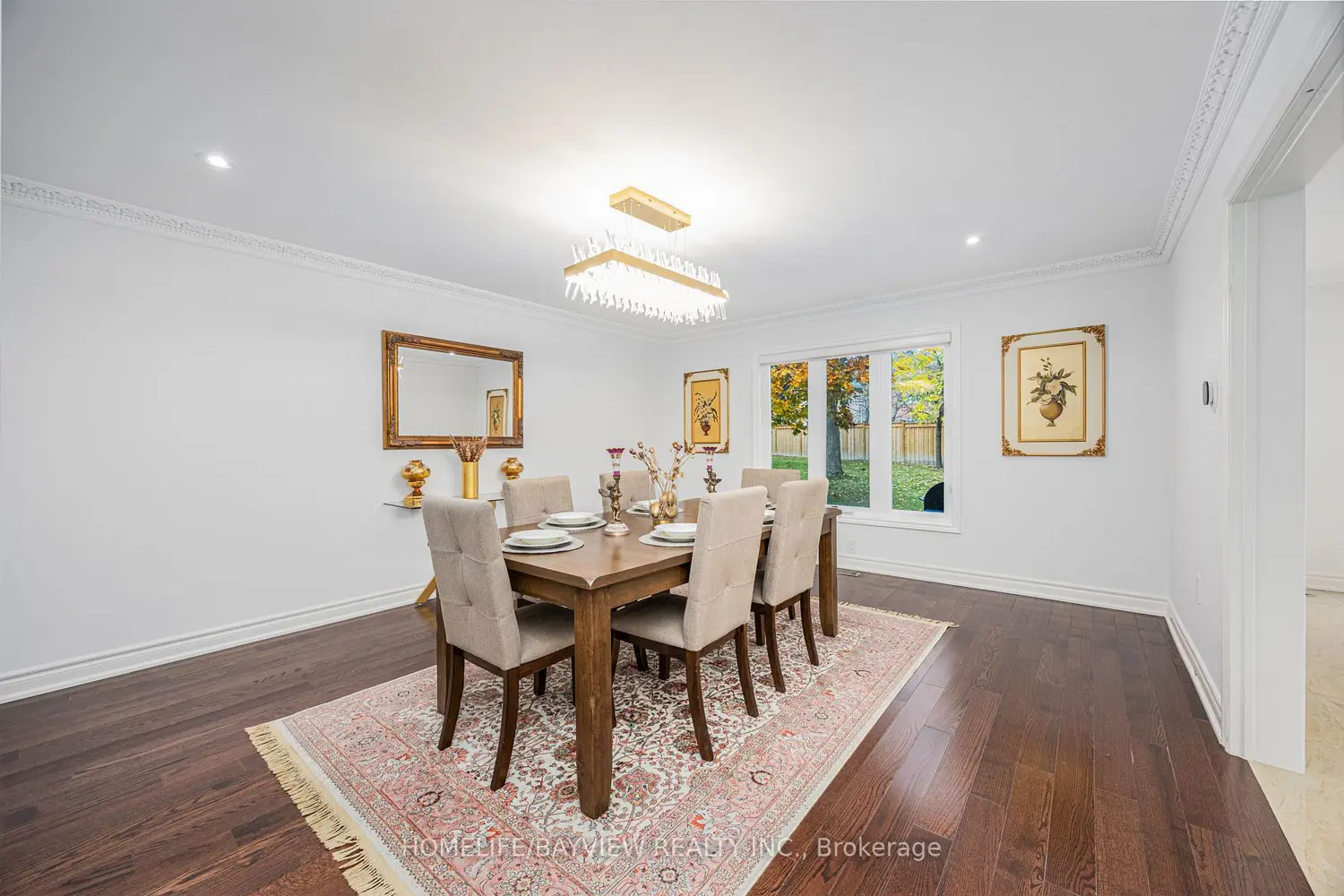 11 Wendover Court photo 4