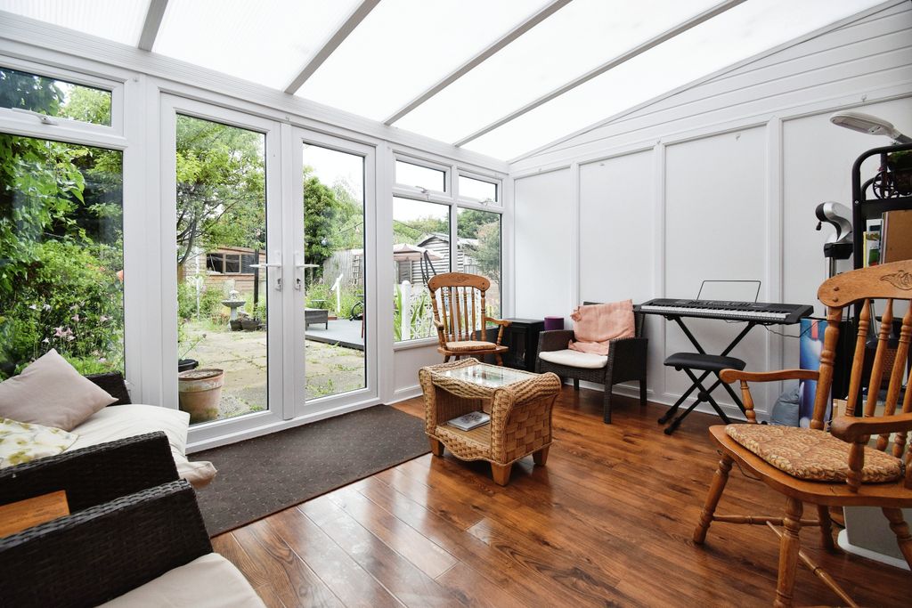 Additional image 6 of 3 bed semi-detached house for saleLambourne Road, Birstall, Leicester, Leicestershire LE4