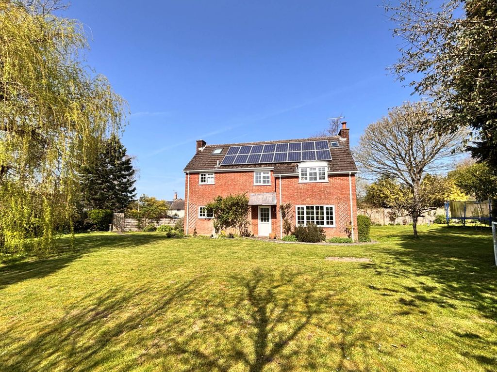 Additional image 14 of 4 bed detached house for saleWinterbourne Monkton, Swindon SN4