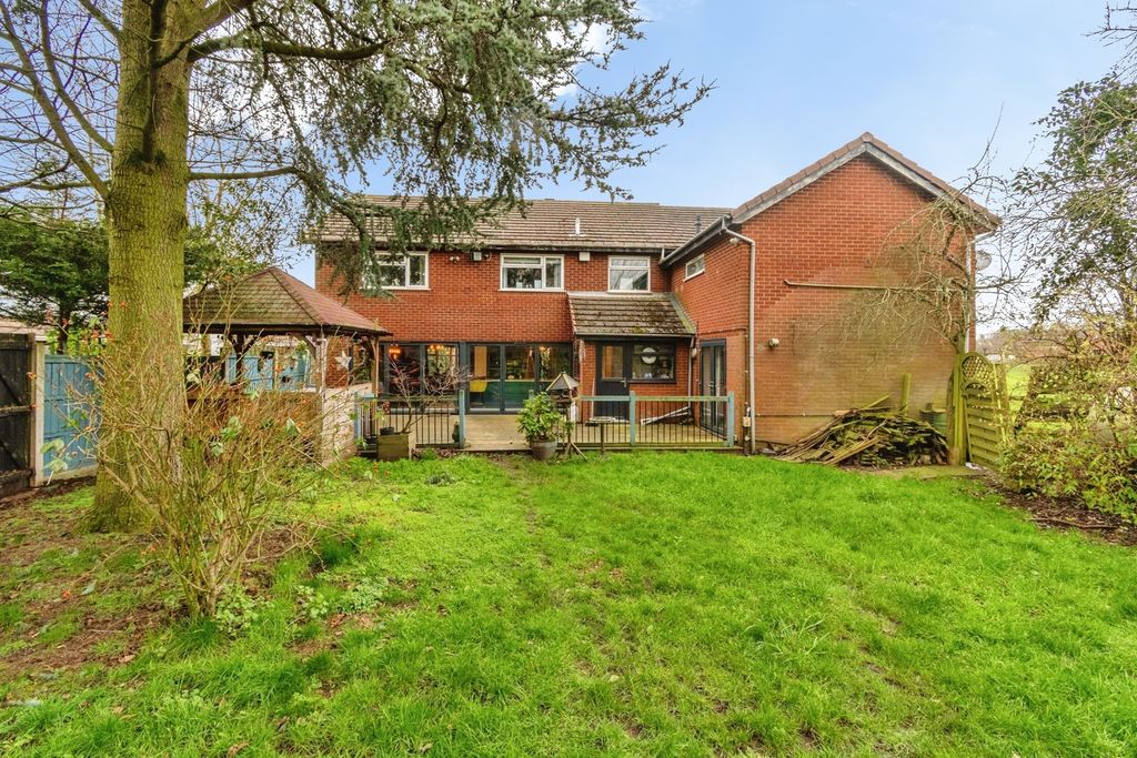 Additional image 2 of 7 bed detached house for saleBursnips Road, Wolverhampton, West Midlands WV11