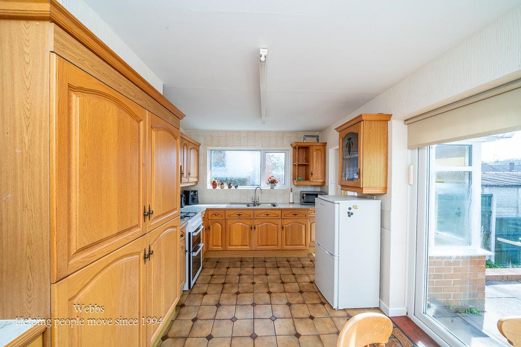 Additional image 7 of 2 bed detached bungalow for saleLittleworth Road, Hednesford, Cannock WS12