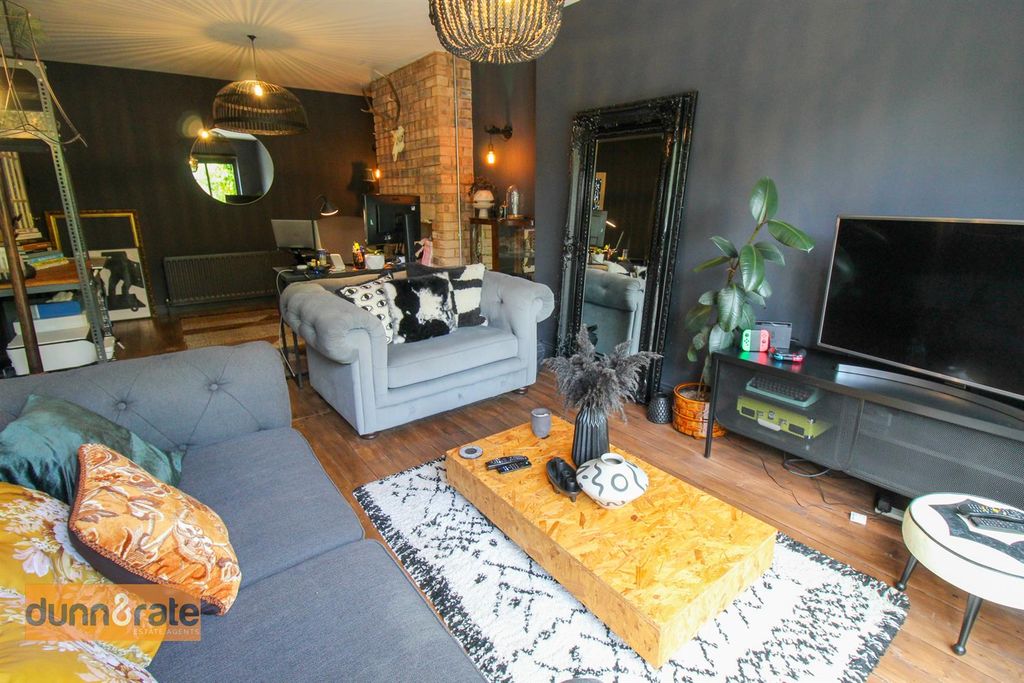 Additional image 3 of 3 bed semi-detached house for saleSpringbank Avenue, Endon, Stoke-On-Trent ST9