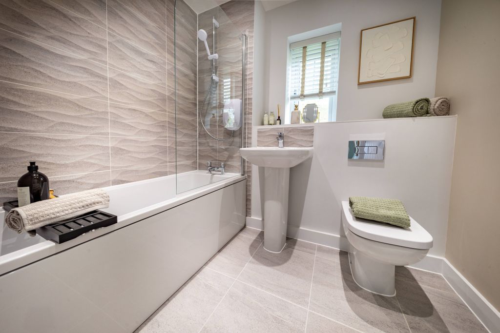 Additional image 8 of 3 bed semi-detached house for saleShobnall Road, Burton Upon Trent DE14