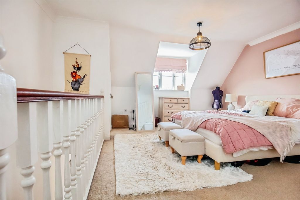 Additional image 17 of 3 bed property for saleElgar Way, Stamford PE9