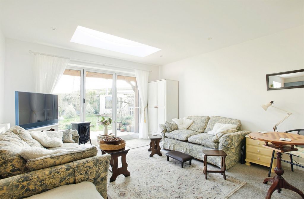 Additional image 2 of 3 bed bungalow for salePorton Road, Amesbury, Salisbury SP4