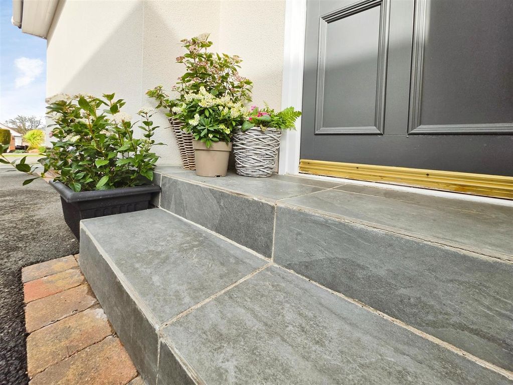 3 bed detached bungalow for saleCrossways, Biddulph, Stoke-On-Trent ST8 photo 5