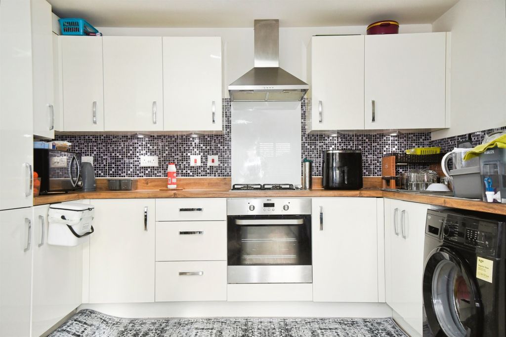 Additional image 17 of 2 bed flat for saleSemington Strand, Swindon SN1