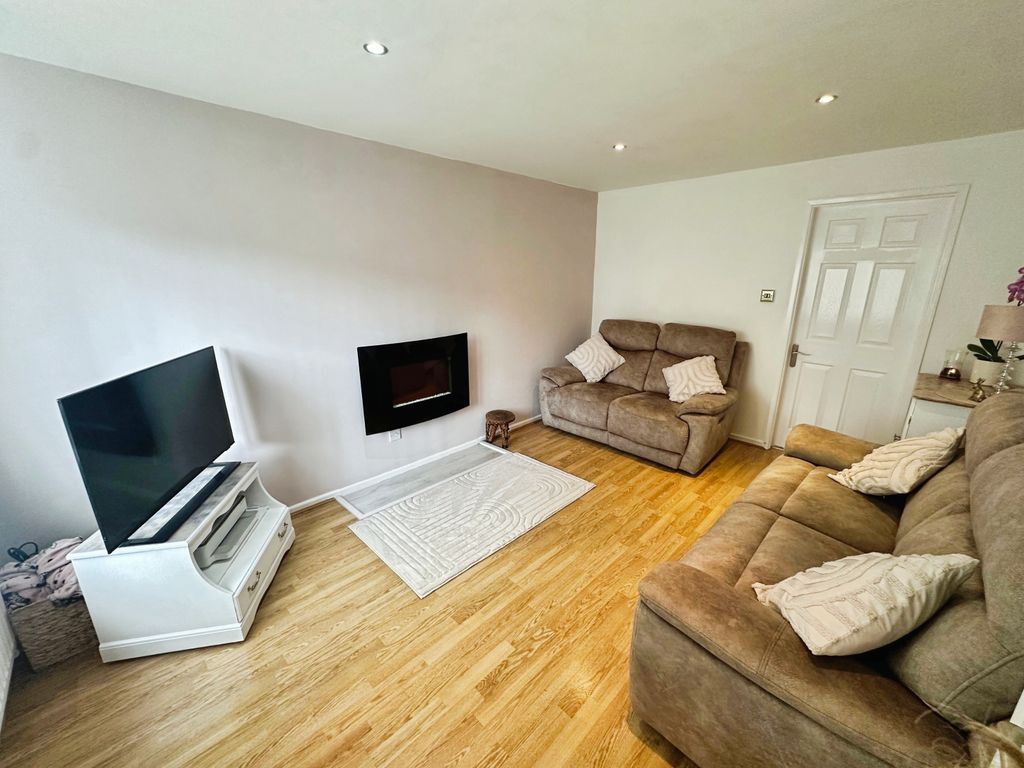 Additional image 10 of 4 bed detached house for saleFurnace Close, Wolverhampton WV5
