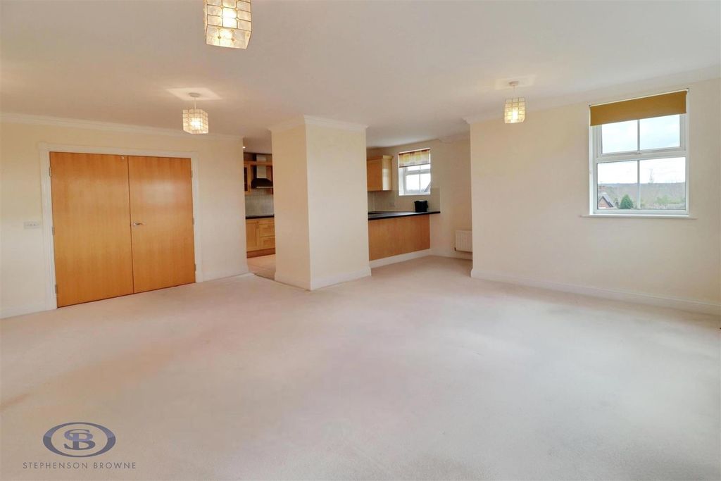 Additional image 5 of 3 bed flat for saleAshbourne Drive, Weston, Crewe CW2