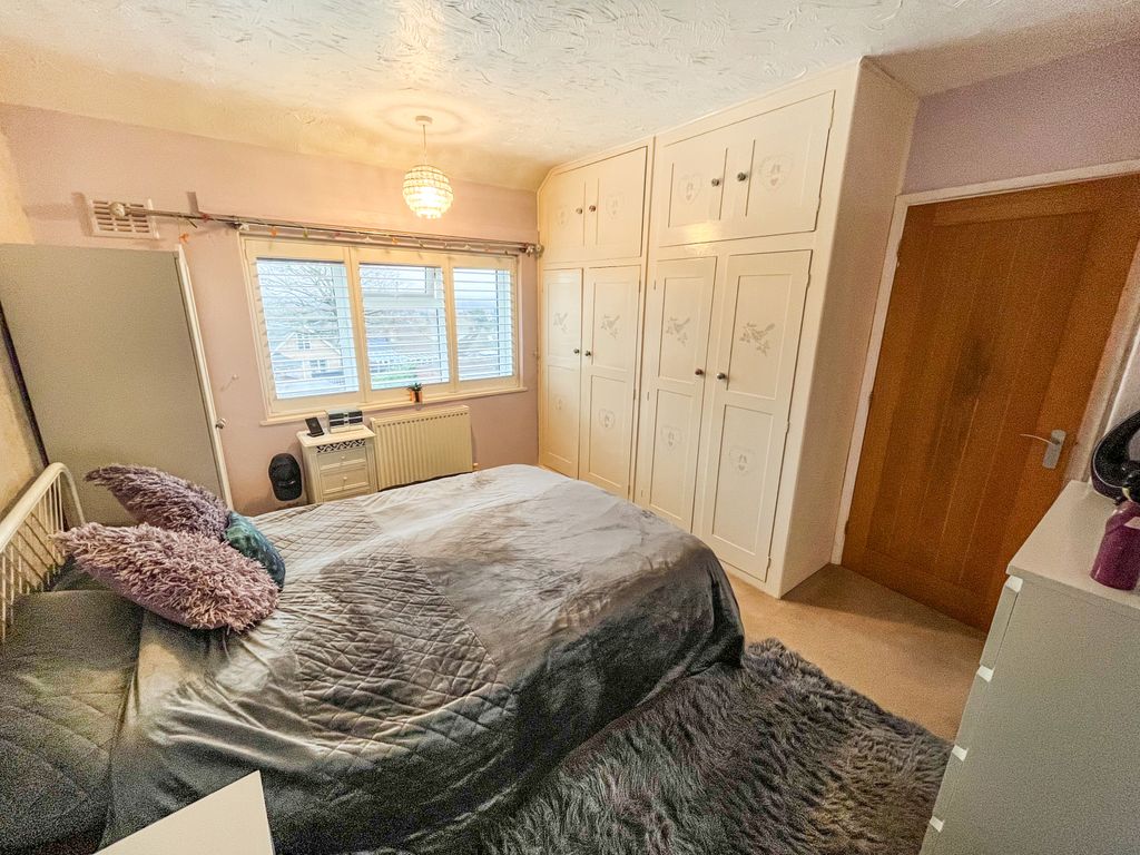 Additional image 6 of 4 bed semi-detached house for saleWoodgate Drive, Birstall, Leicester, Leicestershire LE4