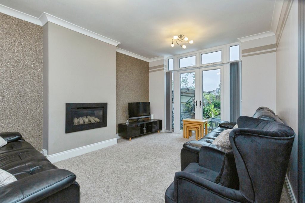 Additional image 5 of 5 bed semi-detached house for saleChesterfield Road, Leicester, Leicestershire LE5