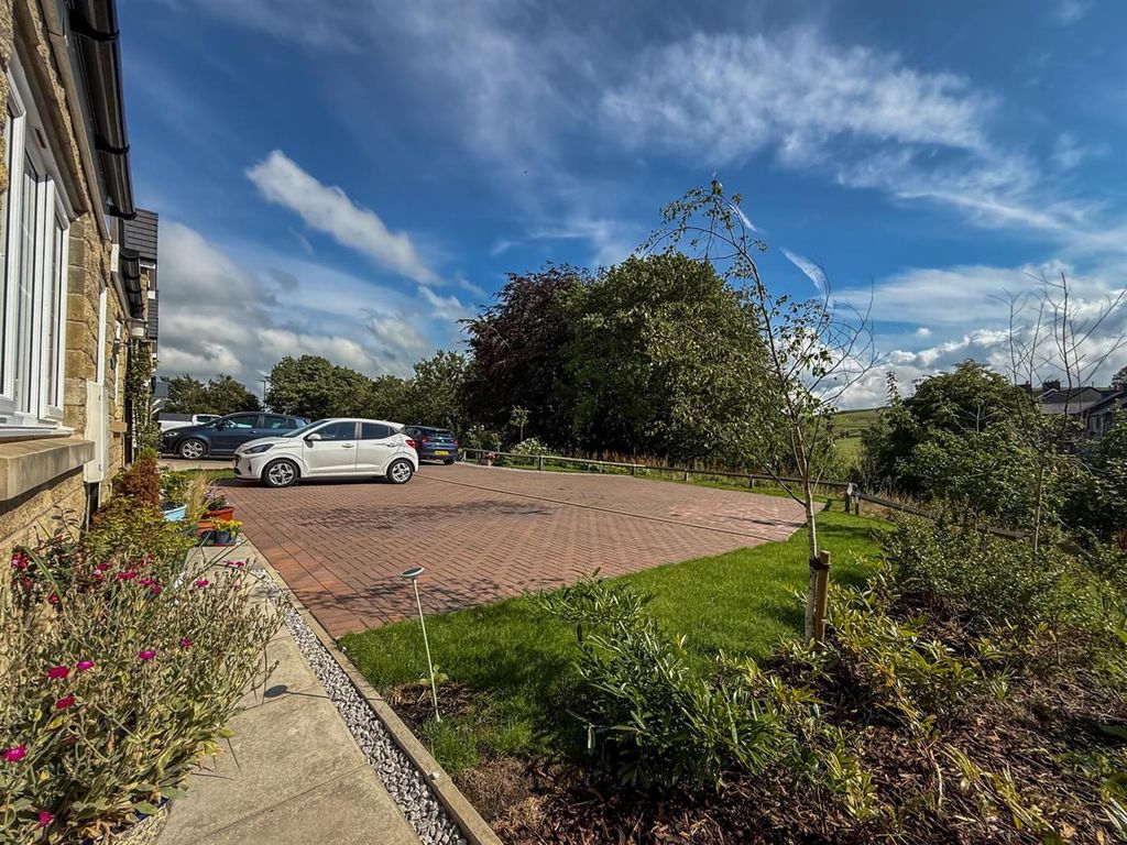 Additional image 11 of 2 bed bungalow for saleWoodlark Close, Buxton SK17