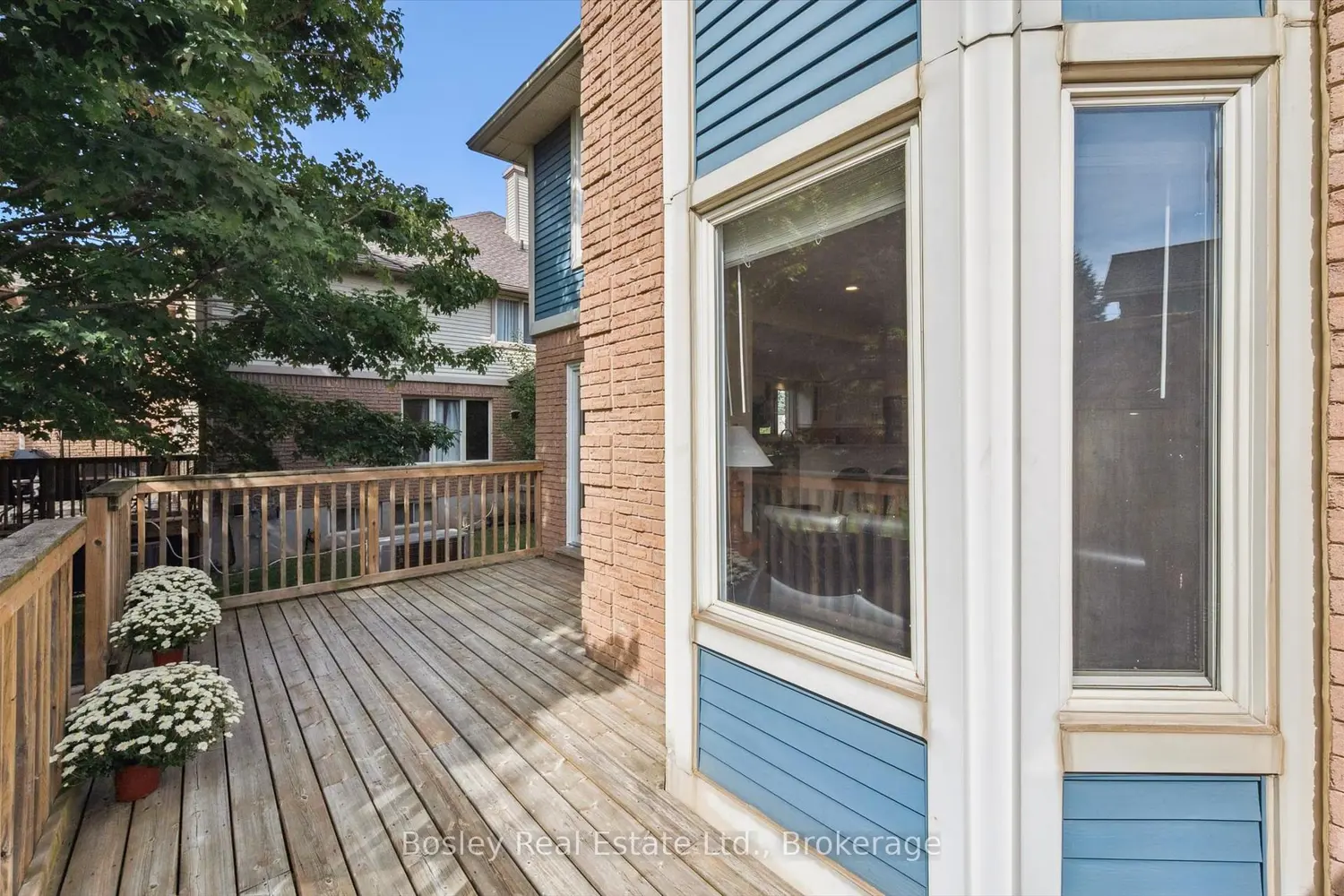 Additional image 15 of 941 Gordon Street 64
