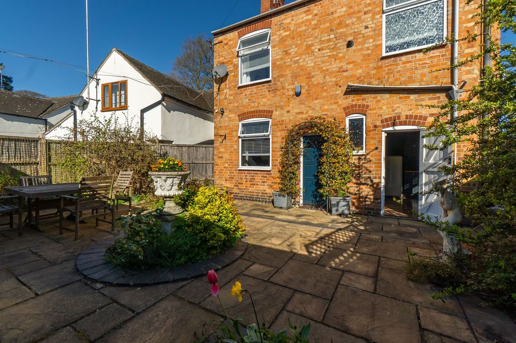Additional image 21 of 3 bed semi-detached house for saleMain Street, Newbold Verdon LE9