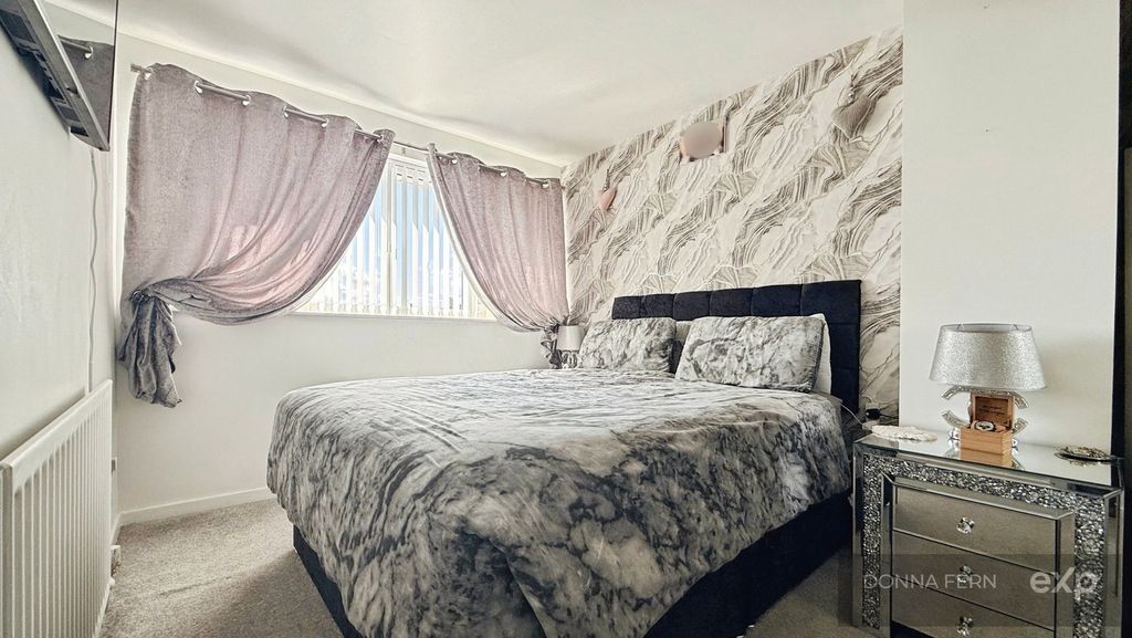 Additional image 11 of 3 bed town house for saleNewmount Road, Fenpark, Stoke-On-Trent ST4
