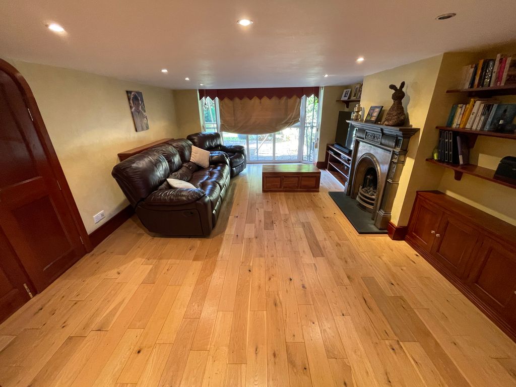 Additional image 15 of 5 bed detached house for saleGrange Lane, Thurnby LE7
