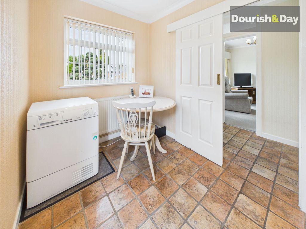 Additional image 7 of 2 bed detached bungalow for saleClevedon Avenue, Stafford ST17