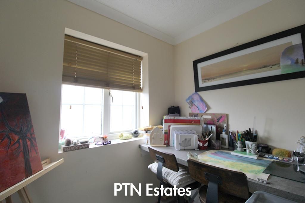 Additional image 18 of 5 bed semi-detached house for saleBramber Drive, Wombourne, Wolverhampton WV5