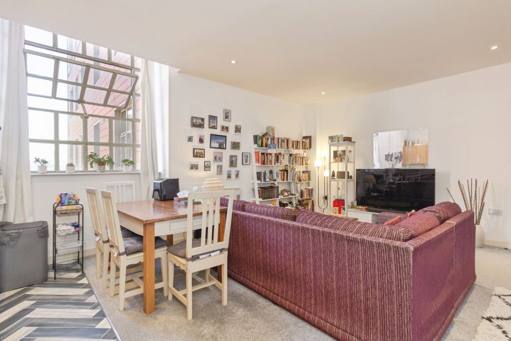 Additional image 5 of 2 bed flat for sale7 Wimbledon Street, Leicester LE1