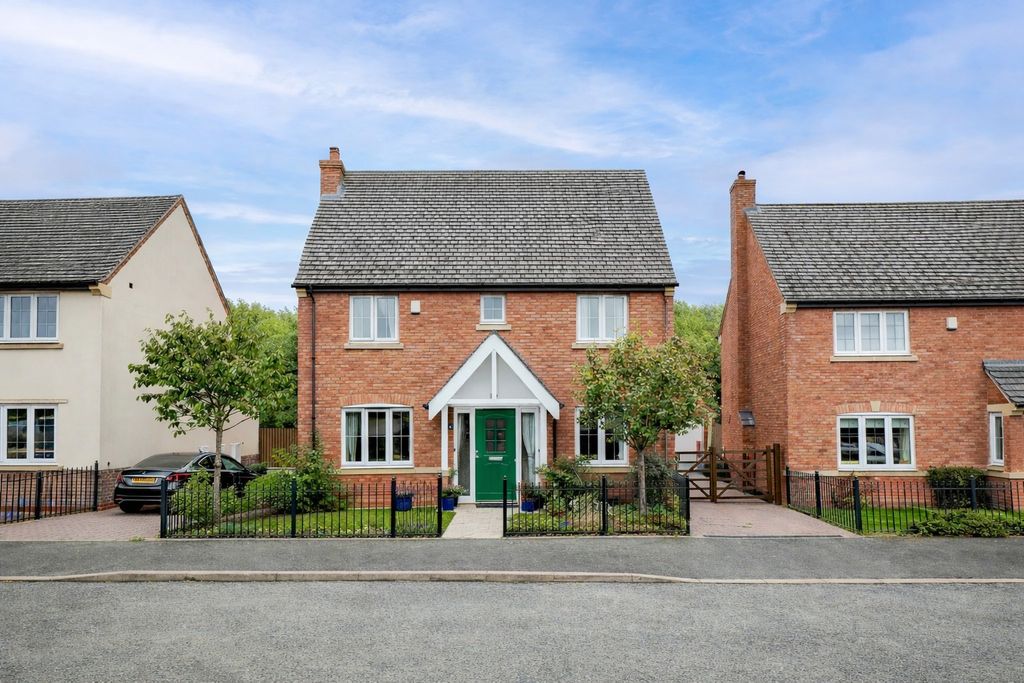 4 bed detached house for saleSaxby Drive, Syston, Leicestershire LE7