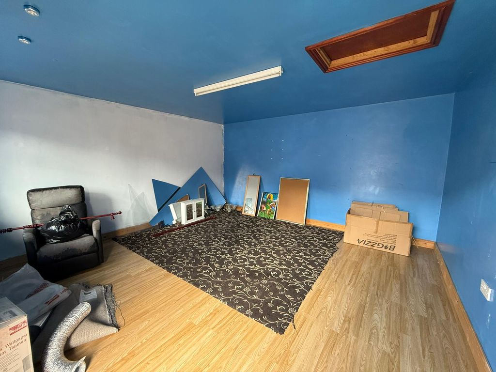 Additional image 16 of 3 bed semi-detached house for saleSt. Ives Road, Leicester LE4