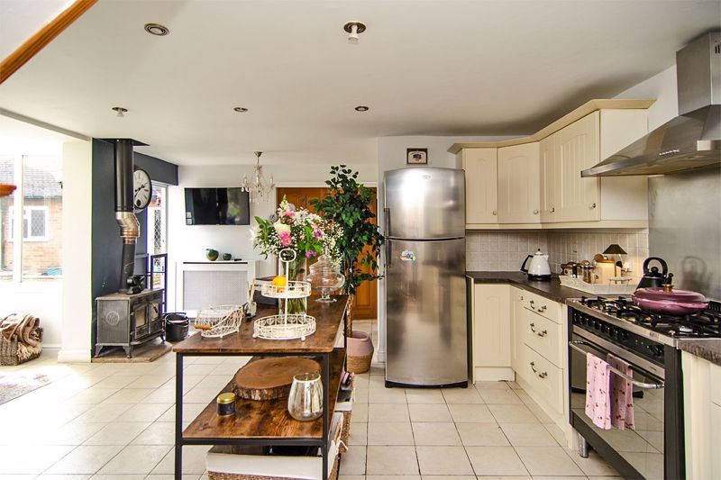 Additional image 25 of 5 bed detached house for saleShute Hill, Chorley, Lichfield WS13