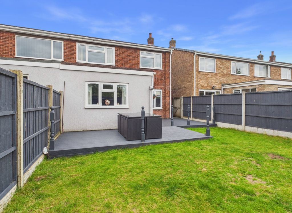 Additional image 3 of 3 bed semi-detached house for saleDanelagh Close, Tamworth B79