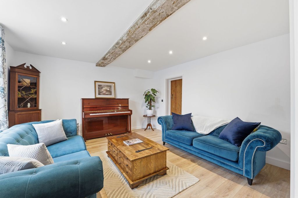 Additional image 8 of 5 bed link detached house for saleMain Street, Newbold Verdon LE9