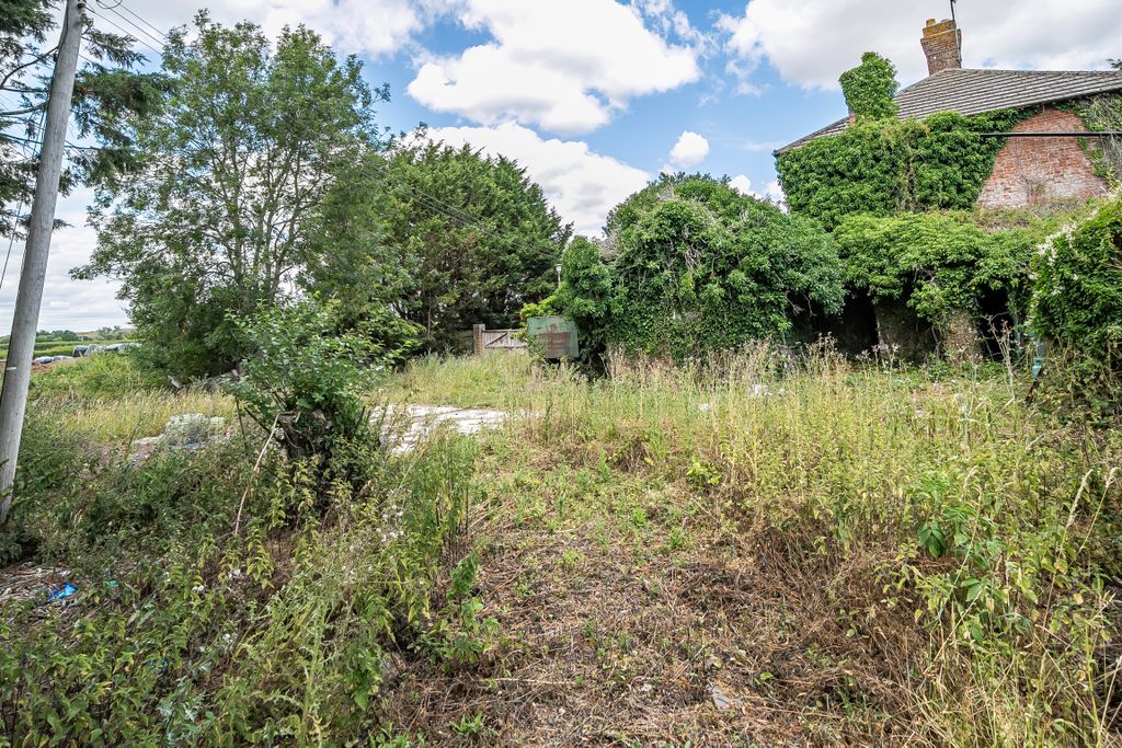 Additional image 5 of 5 bed detached house for saleWhitehill Lane, Royal Wootton Bassett SN4