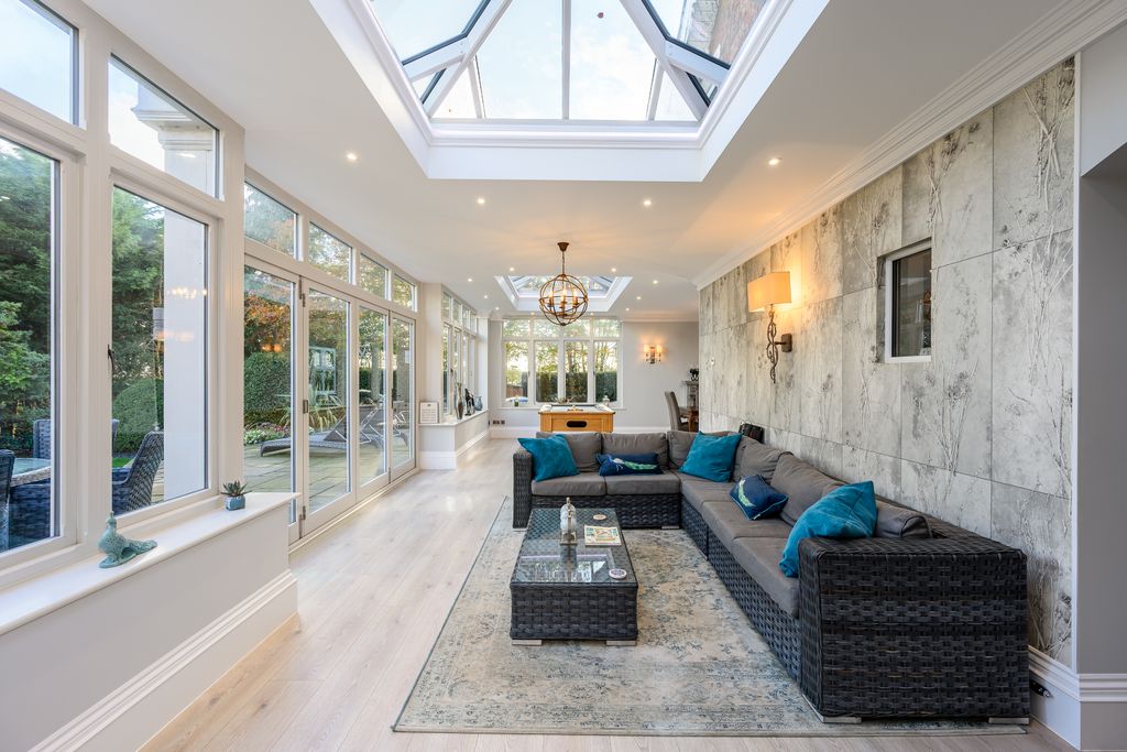 5 bed detached house for saleWootton, Eccleshall ST21 photo 4