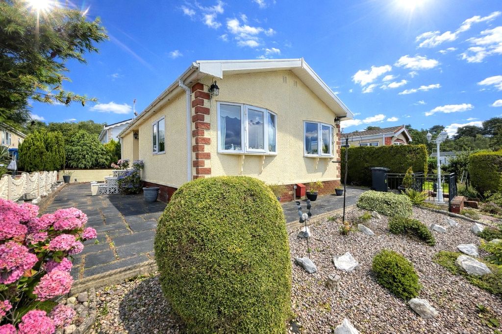 2 bed property for saleCavans Wood Park, Ling Road, Cannock, Staffordshire WS12