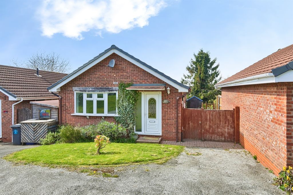 2 bed detached house for saleChatsworth Drive, Tutbury, Burton-On-Trent DE13