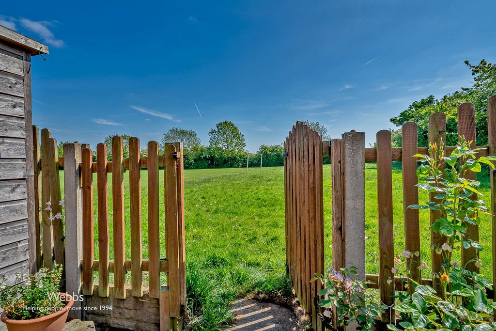 Additional image 18 of 3 bed semi-detached house for saleElms Close, Shareshill, Wolverhampton WV10