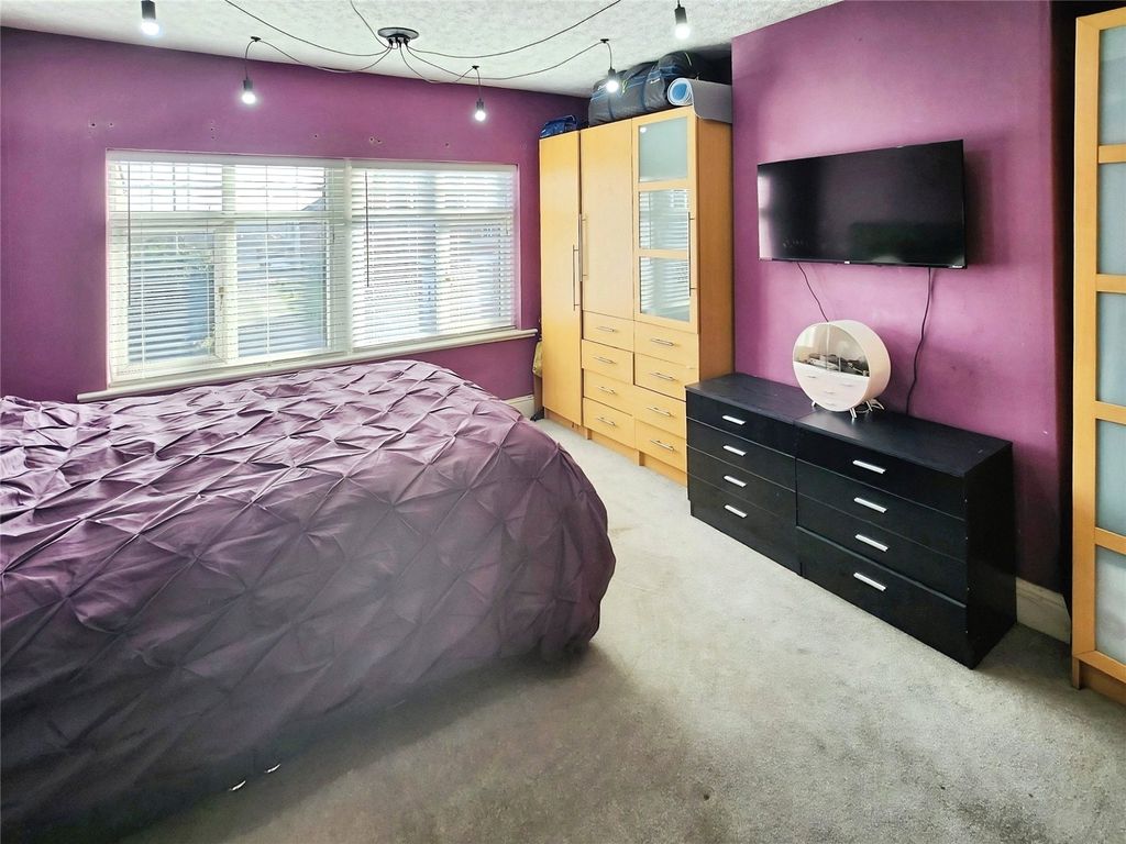 Additional image 11 of 3 bed semi-detached house for saleCentral Road, Hugglescote, Coalville, Leicestershire LE67
