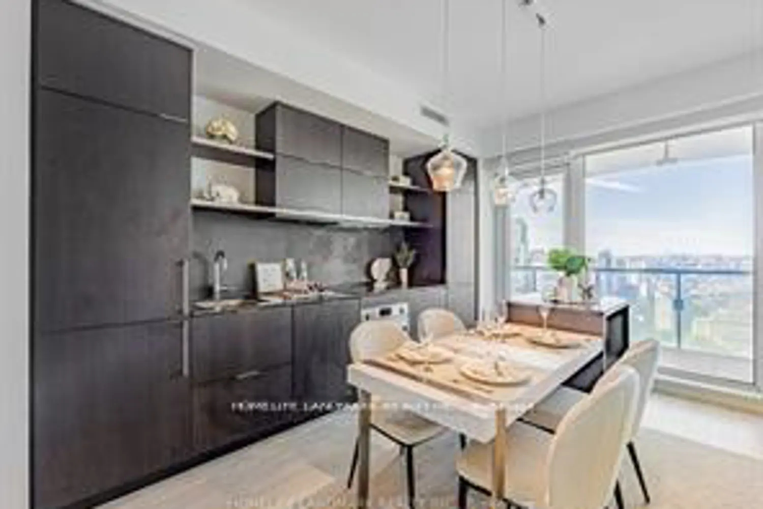 Additional image 8 of 197 Yonge Street 4211