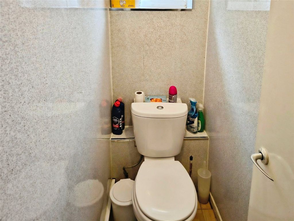 Additional image 7 of 2 bed maisonette for saleTorridge Drive, Wolverhampton, West Midlands WV11
