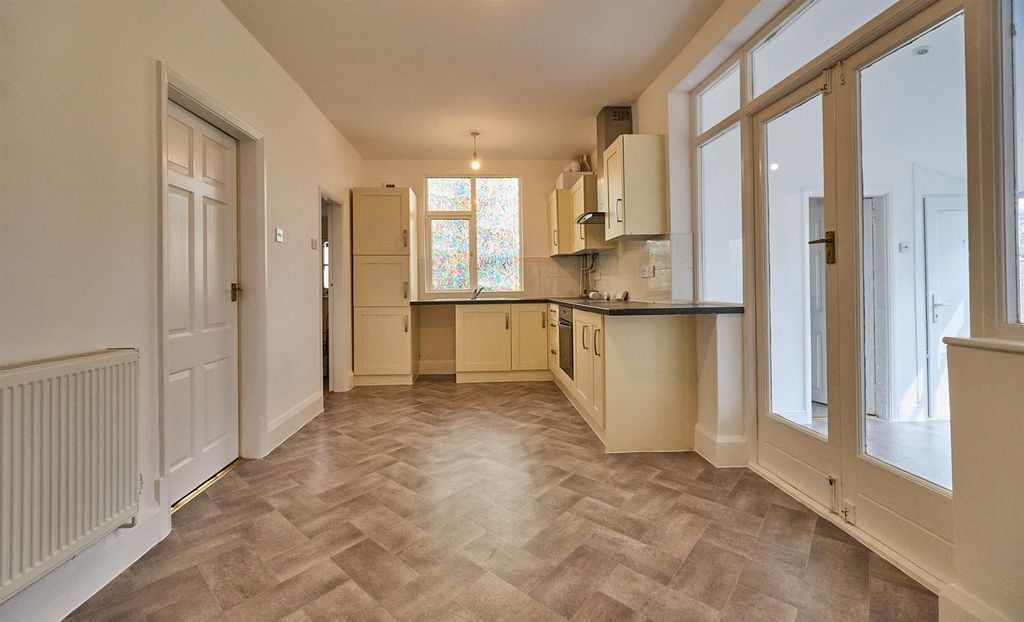 Additional image 5 of 3 bed semi-detached house for salePark Road, Earl Shilton LE9
