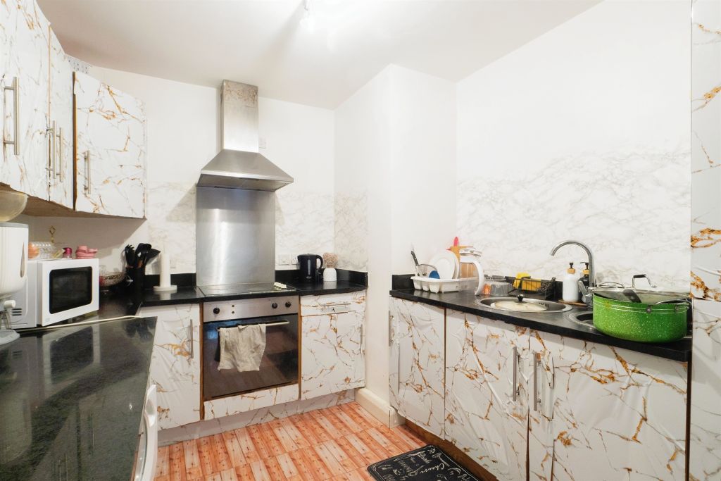 Additional image 15 of 2 bed flat for saleJunior Street, Leicester LE1