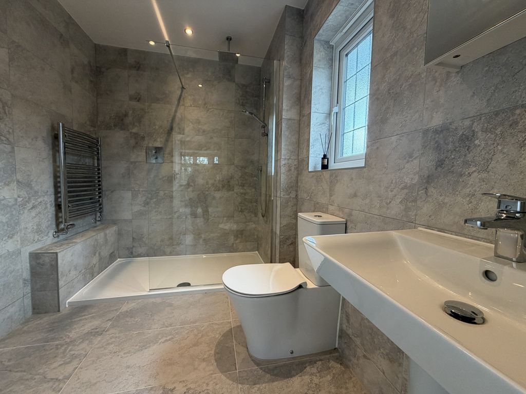 Additional image 17 of 5 bed detached house for saleAdbaston Close, Tamworth B77