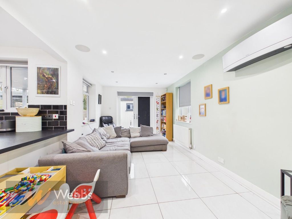 Additional image 8 of 3 bed detached house for saleHuntington Terrace Road, Cannock WS11