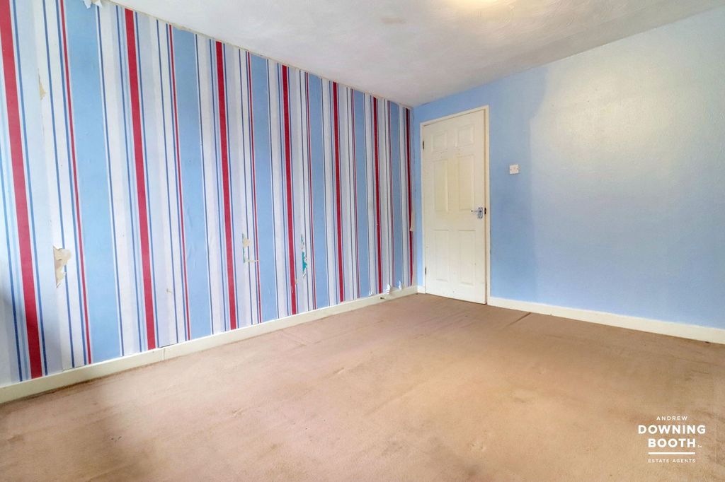 Additional image 14 of 3 bed semi-detached house for saleBroom Covert Road, Lichfield WS14